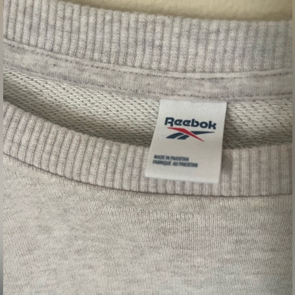 Reebok crewneck sweatshirt size Small - Picture 4 of 5